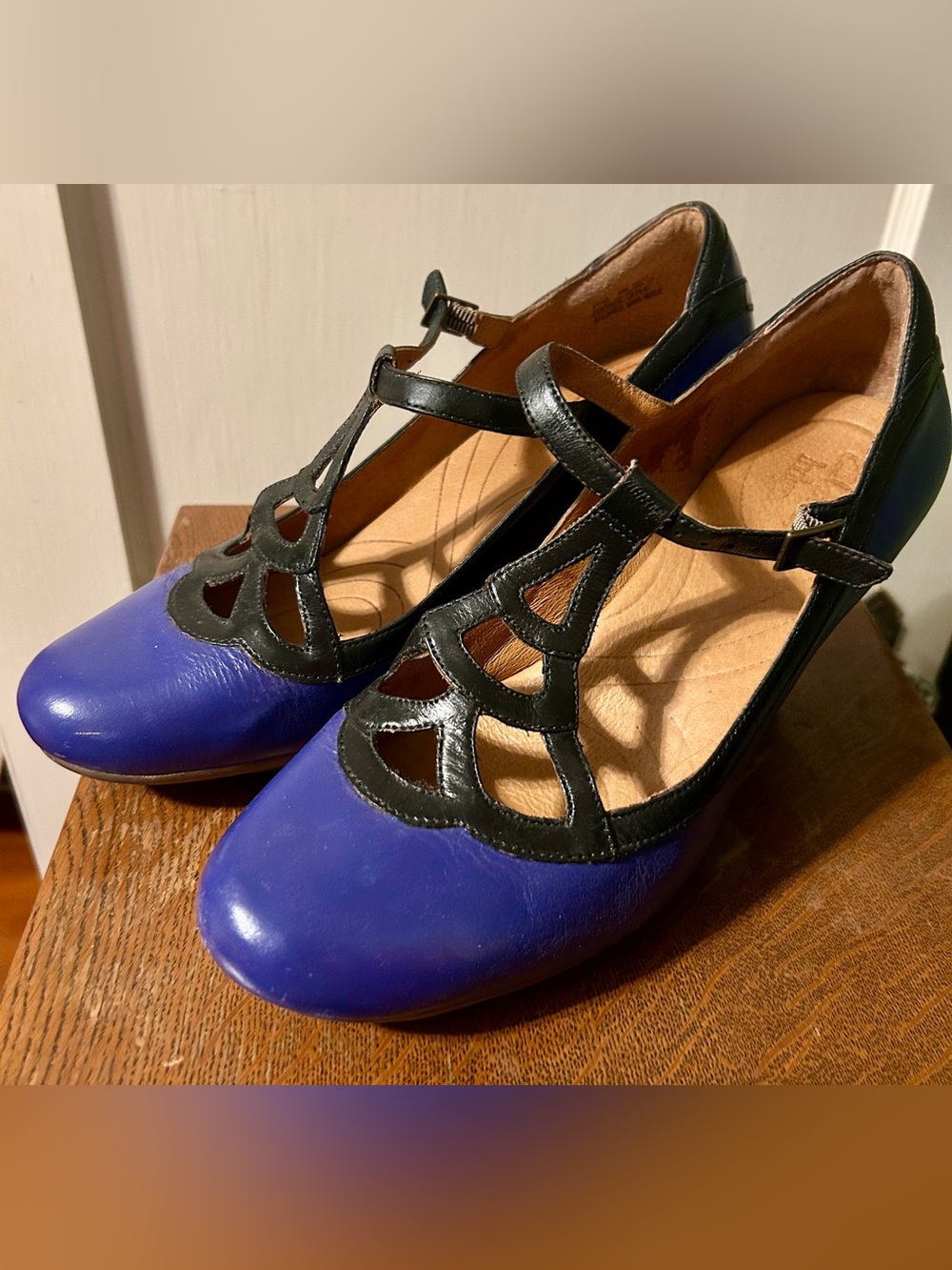 Clarks Indigo Customized T-Strap Heels, Size 10